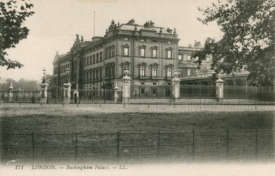 Buckingham Sarayı by English Photographer