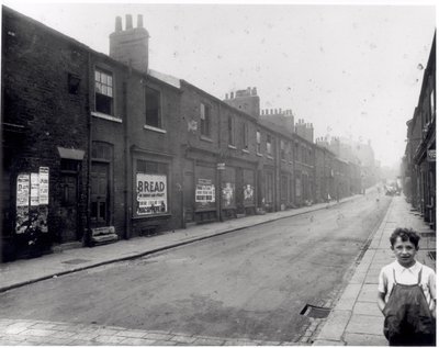 Byron Caddesi, Leylands, Leeds, 14 Ağustos 1935 by English Photographer