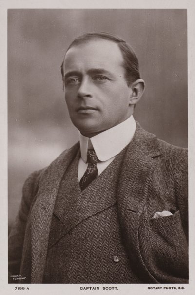 Kaptan Scott by English Photographer