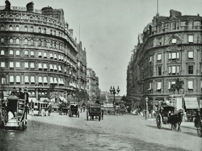 Charing Cross, Westminster LB: Trafalgar Meydanı