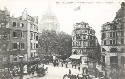 Cheapside ve St Pauls Churchyard by English Photographer