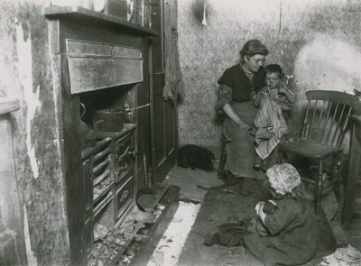 Çocuk yoksulluğu, Londra by English Photographer