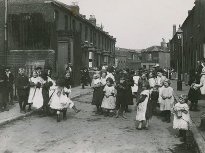 Çocuk yoksulluğu, Londra by English Photographer