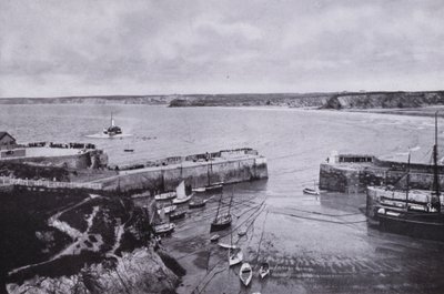 Cornwall: Newquay, Harbour (s/b fotoğraf) by English Photographer