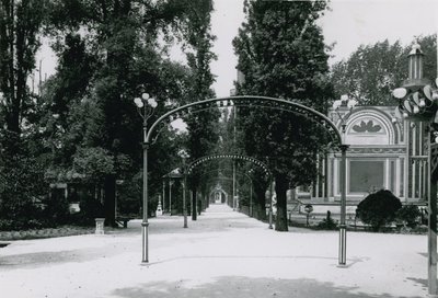 Cremorne Bahçeleri; Londra: Merkez Yürüyüşü by English Photographer