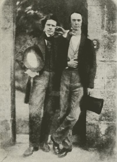 David Octavius Hill (solda) ve İskoç Ulusal Galerisi direktörü WB Johnstone (s/b fotoğraf) by English Photographer
