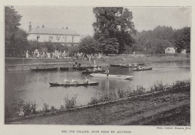 Müzayedeyle satılan Eel Pie Island by English Photographer