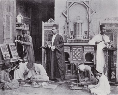 Mısır: Bir Mushrebieh Atölyesi (s/b fotoğraf) by English Photographer