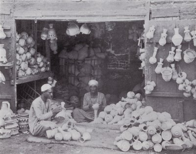 Mısır: Gullehs, Water-Coolers satan Araplar (s/b fotoğraf) by English Photographer