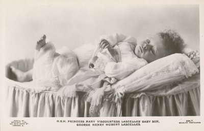 George Lascelles bebekken (s/b fotoğraf) by English Photographer