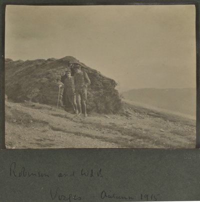 Harold Roper Robinson ve William Lawrence Bragg, Vosges, Sonbahar 1915 by English Photographer