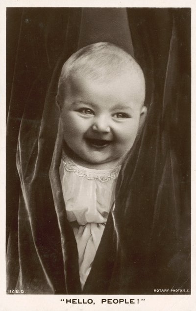 Merhaba İnsanlar! gülümseyen çocuk by English Photographer