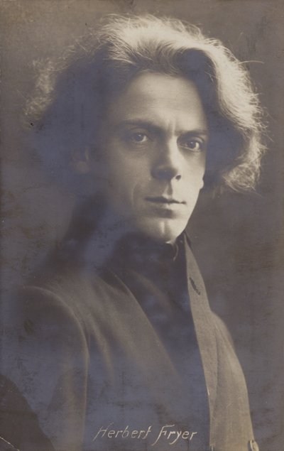 Herbert Fryer, İngiliz besteci ve piyanist (1877-1957) by English Photographer