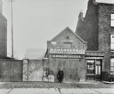High Street, Kuzey Woolwich; daha sonra İskele Yolu, 1899 by English Photographer