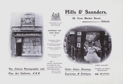 Hills ve Saunders (s/b fotoğraf) by English Photographer