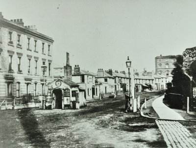 Kilburn Manastırı kavşağında Kilburn High Road güney ucundaki Kilburn Toll Kapısı, Camden Kütüphaneleri, 1875 by English Photographer