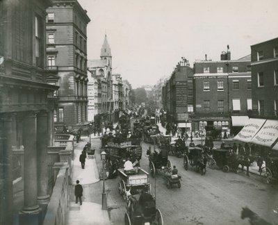 Knightsbridge, Londra by English Photographer