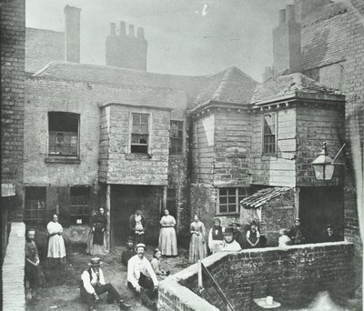 Pazar Mahkemesi, Londra, 1868 by English Photographer