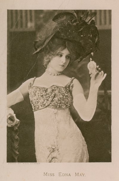 Bayan Edna May, fotoğraf by English Photographer