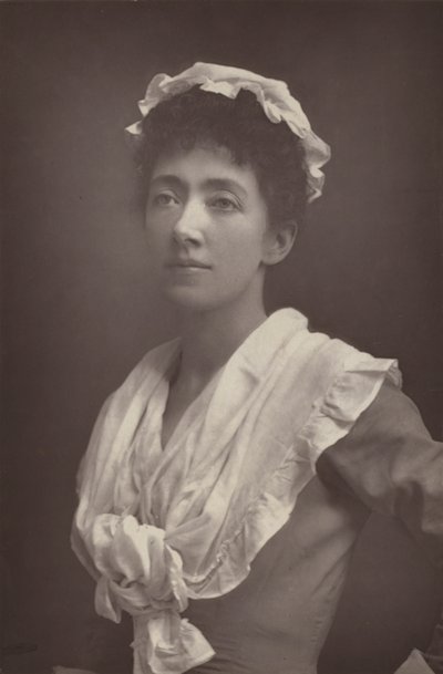 Bayan Marion Terry by English Photographer