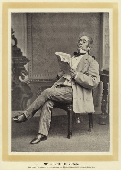 Bay J L Toole: Bir Çalışma by English Photographer
