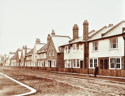 Norbury Malikanesi, Londra by English Photographer