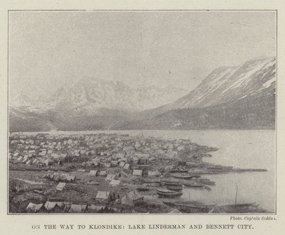 Klondike Yolunda, Linderman Gölü ve Bennett City by English Photographer