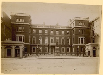 Pall Alışveriş Merkezi, Londra by English Photographer