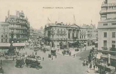 Piccadilly Sirki, Londra by English Photographer