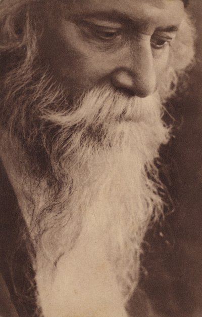 Rabindranath Tagore (1861-1941), Hintli yazar, besteci ve sanatçı (b/w fotoğraf) by English Photographer