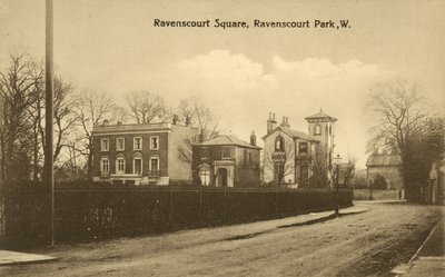 Ravenscourt Meydanı, Ravenscourt Park, Londra (s/b fotoğraf) by English Photographer