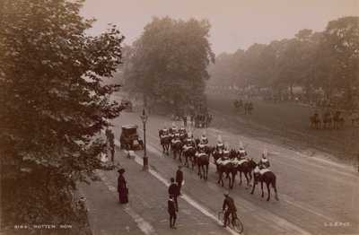 Rotten Row, Hyde Park, Londra by English Photographer
