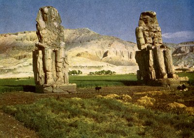 Thebes, Mısır yakınlarındaki Memnon Heykeli. by English Photographer