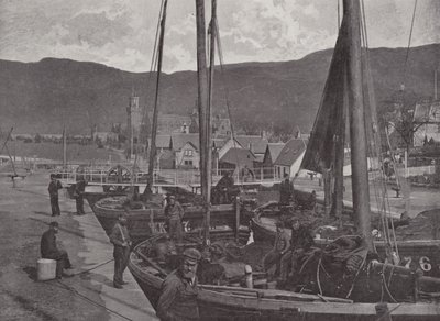 Kilitler, Fort Augustus by English Photographer