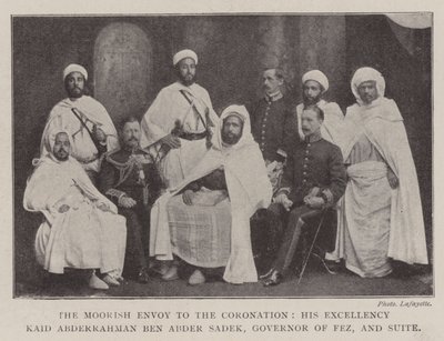 Mağribi Taç Giyme Elçisi, Ekselansları Kaid Abderrahman ben Abder Sadek, Fez Valisi ve Suite by English Photographer