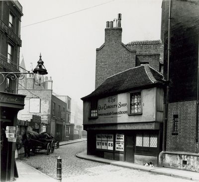 The Old Curiosity Shop, Portsmouth Caddesi, Lincolns Inn Fields, Londra by English Photographer