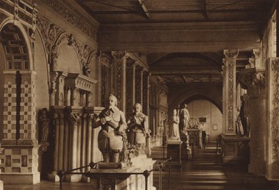 Rönesans Mahkemesi by English Photographer