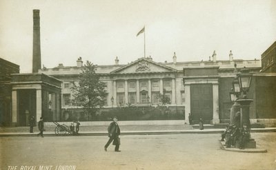 Kraliyet Darphanesi, Londra by English Photographer