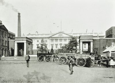 Kraliyet Darphanesi, Londra, 1895 by English Photographer