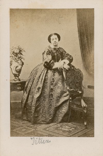 Theresa Titiens, şarkıcı by English Photographer