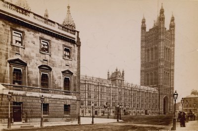 Parlamento Evleri Victoria Kulesi by English Photographer