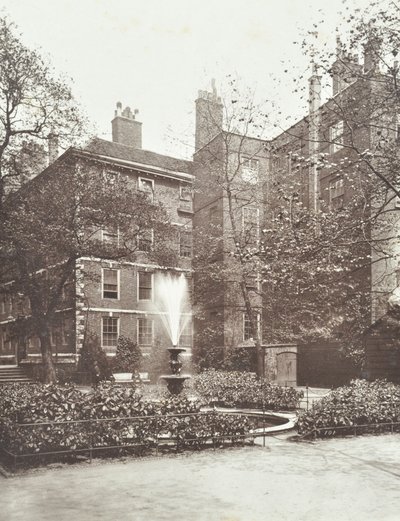 Middle Temple Fountain Court