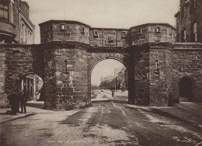 Batı Limanı, St Andrews by English Photographer