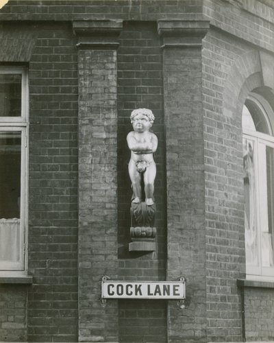 Cock Lane ve Şişman Çocuk veya Altın Çocuk heykeli; fotoğraf by English School