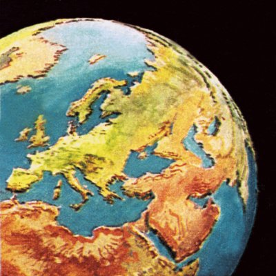 1965 yılında uzaydan hayal edilen dünya by English School