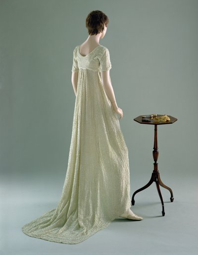 Abiye elbise, 1800 (pamuk muslin ve cam boncuklar) by English School