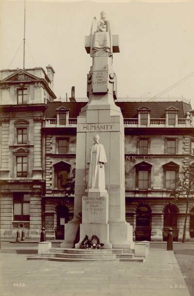Edith Cavell Anıtı, by English School