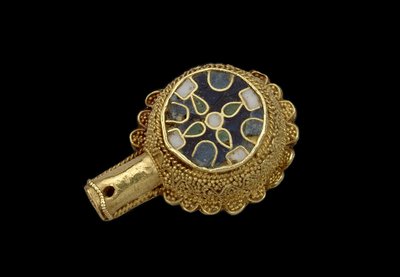 Minster Lovell Jewel, muhtemelen 17. yüzyıl (emaye ve altın emaye işi) by English School