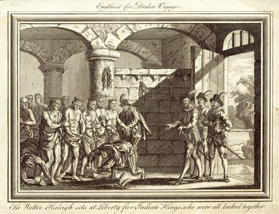 Sir Walter Raleigh, hepsi birbirine bağlı olan beş Hint kralını serbest bırakıyor (gravür) by English School
