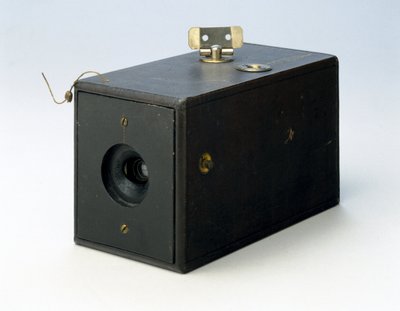 Kodak kamera, 1888 (ahşap) by English School